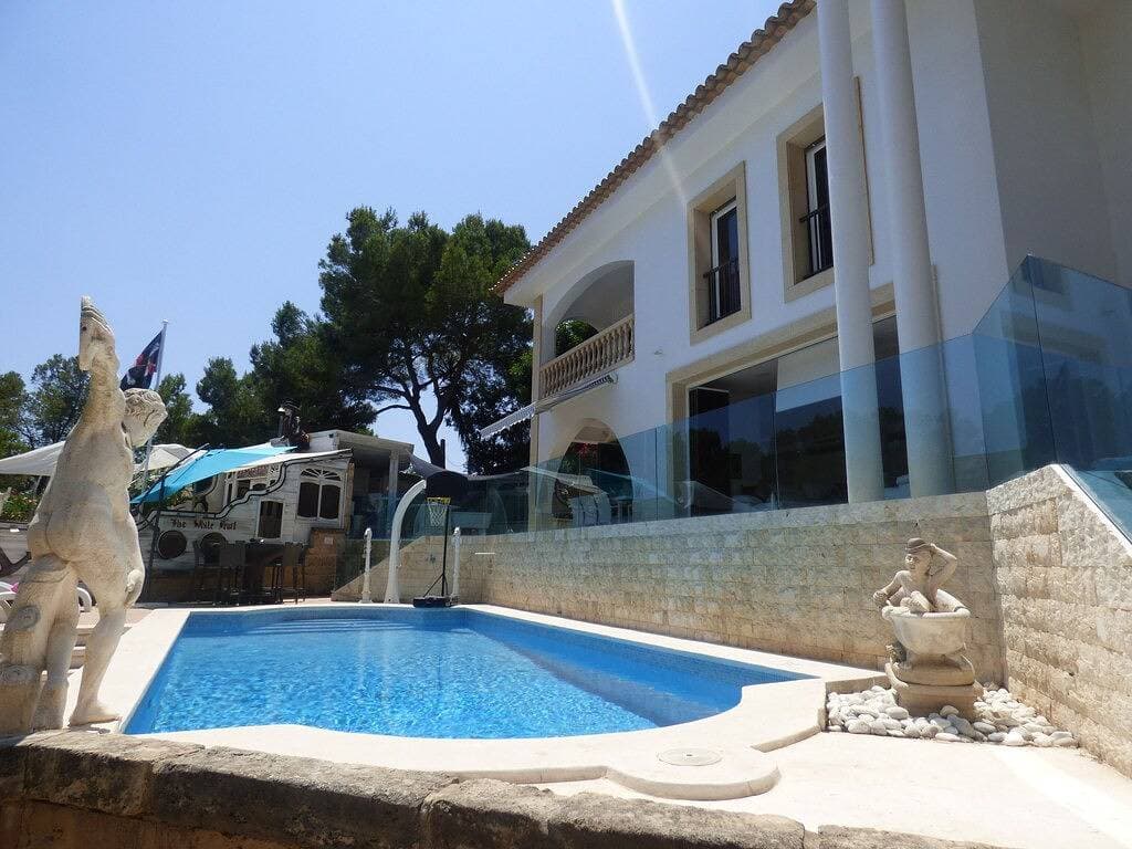 Foto 2 von 20: Portals Hills by Balearic Villas