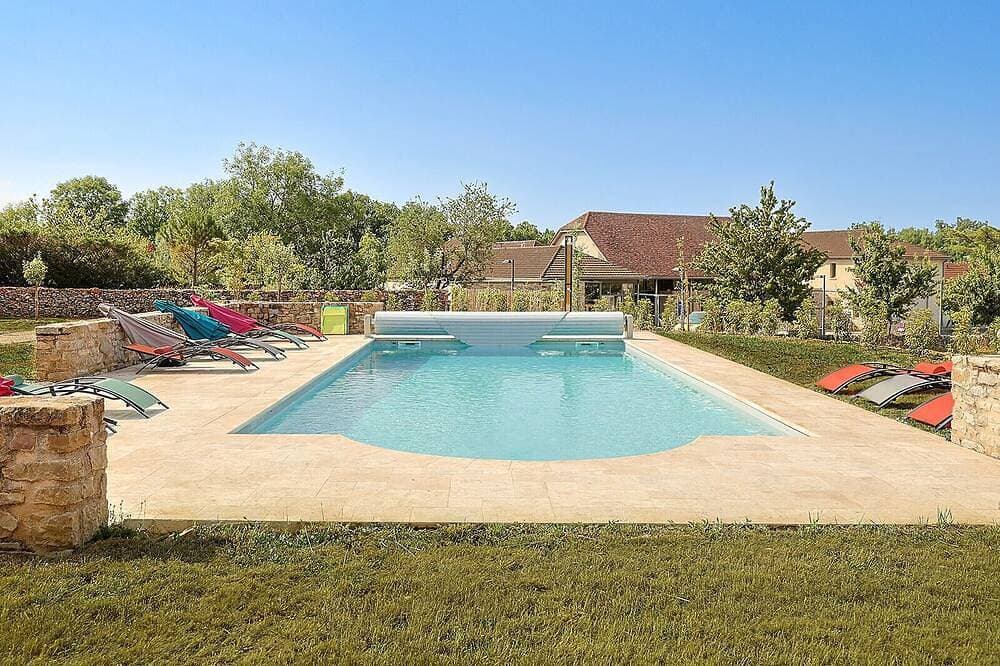 Foto 13 von 17: Grange La Roca Masia - Les Iris, swimming pool, garden, 2 bedrooms 4/6 people