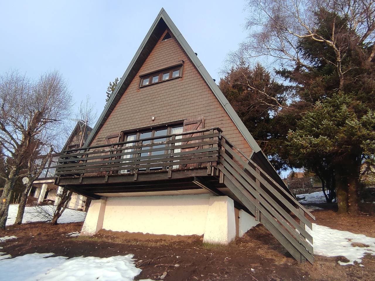 Foto 3 von 35: Berghütte mit Balkon, nahe Pisten und Zentrum