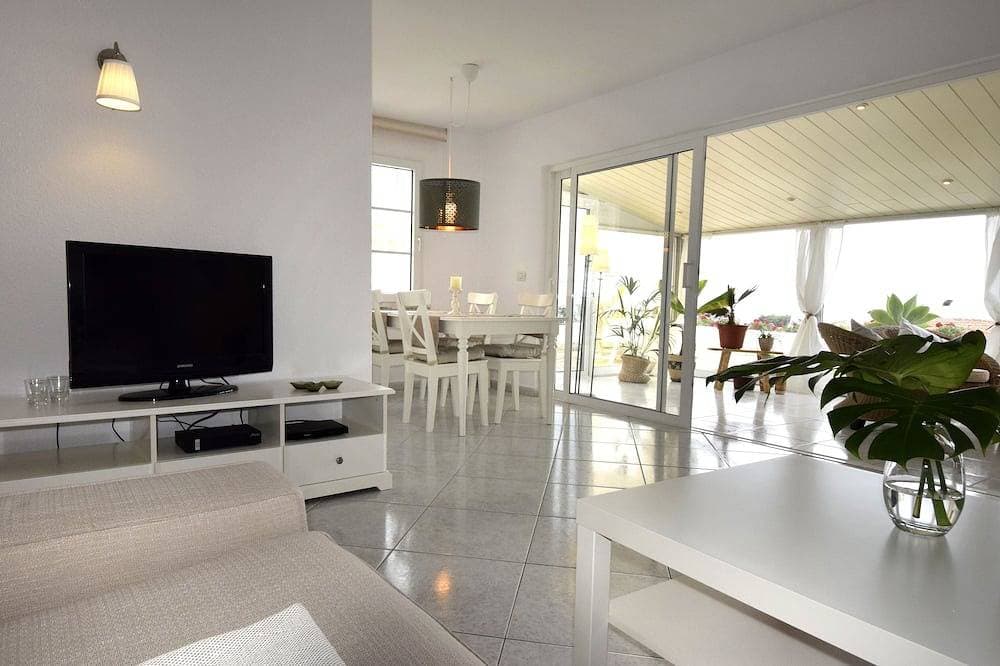 Foto 12 von 27: La Casita-sehr ruhige Lage mit herrlichem Meerblick und beheizbarem Pool