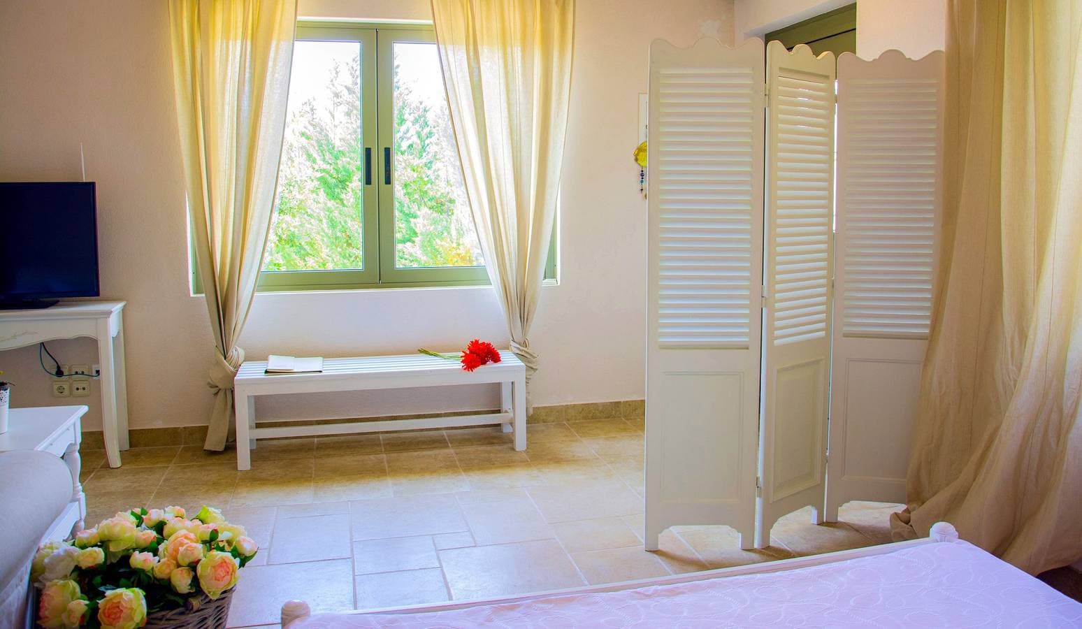 Foto 9 von 18: Villa 'Kochilaki Ideales Resort' mit Meerblick, WLAN und Klimaanlage
