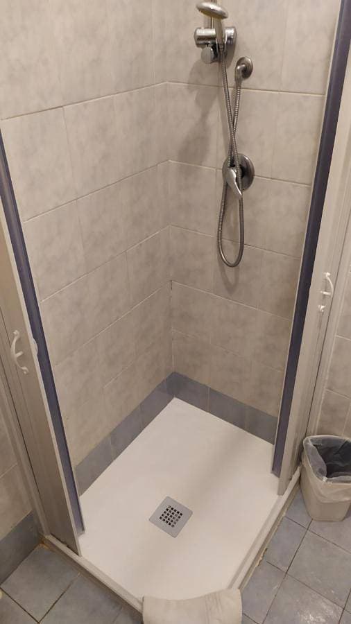 Foto 2 von 12: Double or Twin Room with Private External Bathroom