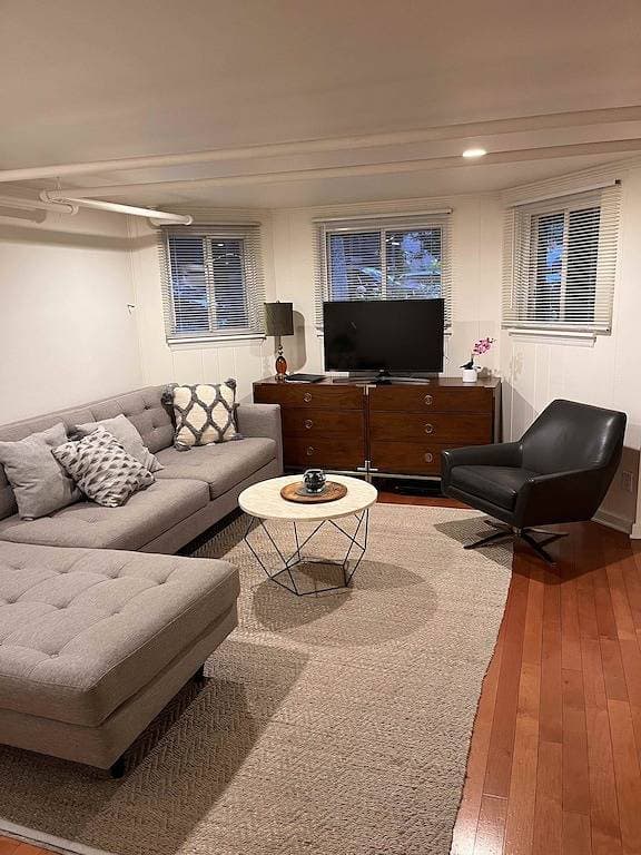 Foto 7 von 15: Comfy Garden Suite in Andersonville