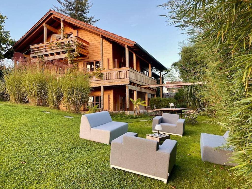 Foto 10 von 24: Two-Bedroom Holiday Home
