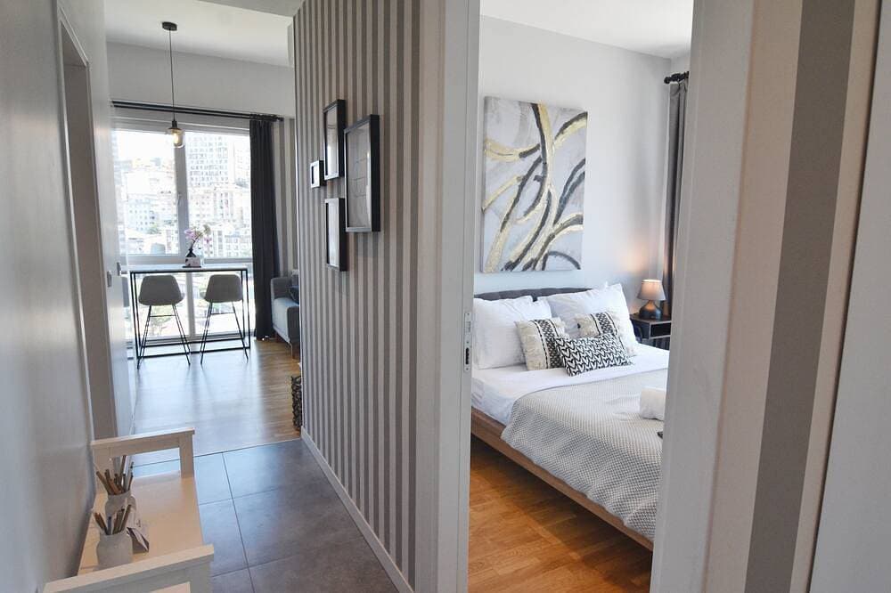 Foto 8 von 30: 7th floor central 1-Bdr Apt  Wi-Fi/Pool/Gym