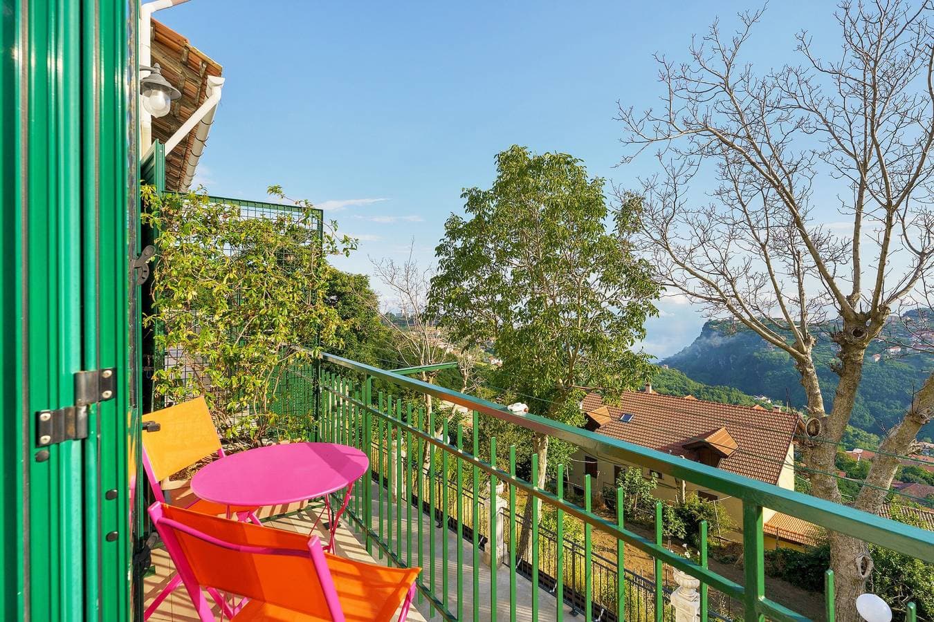 Foto 6 von 28: Ferienwohnung 'Bella Veduta Sun' mit Balkon, Meer- und Bergblick
