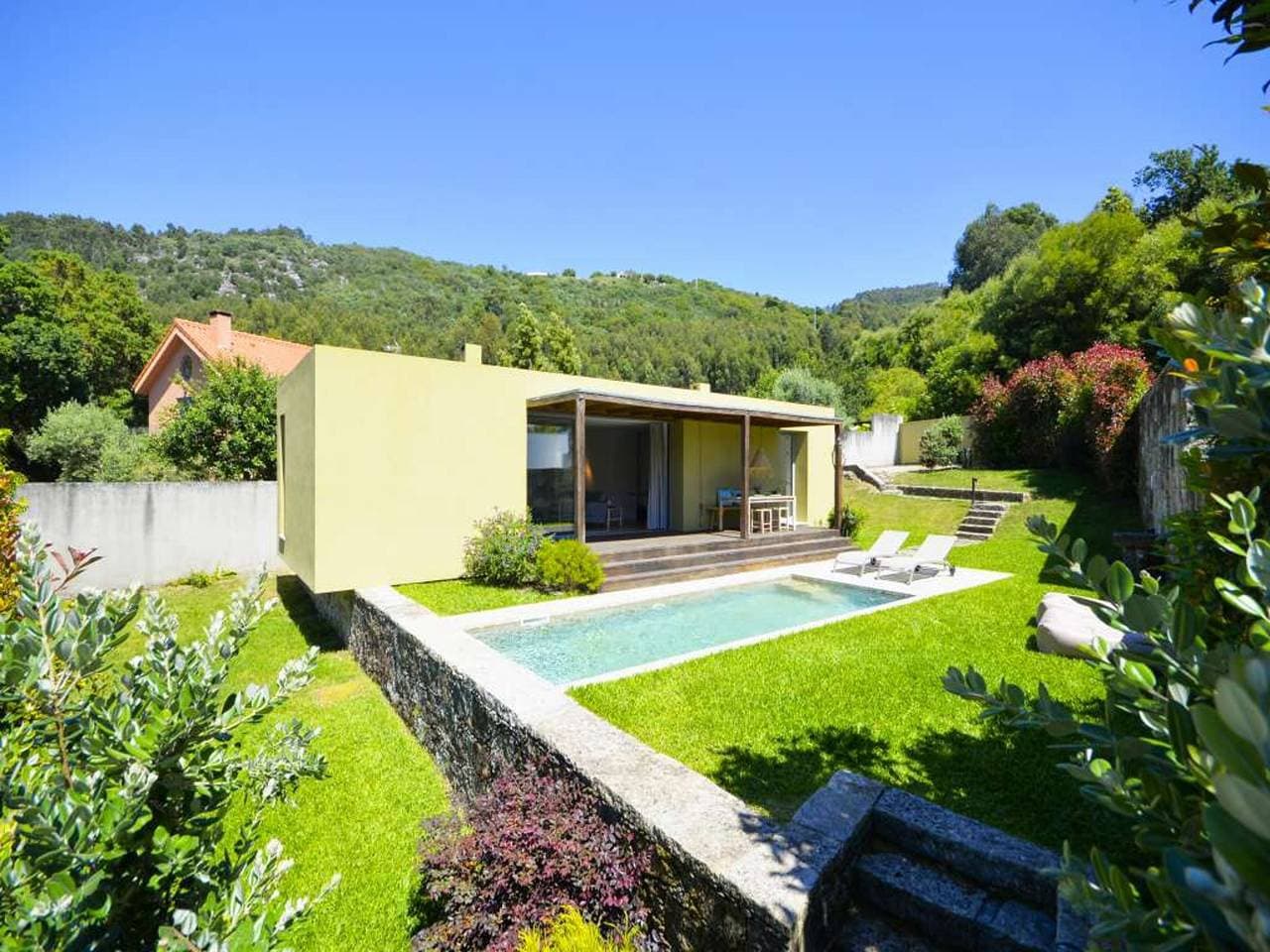 Villa 1