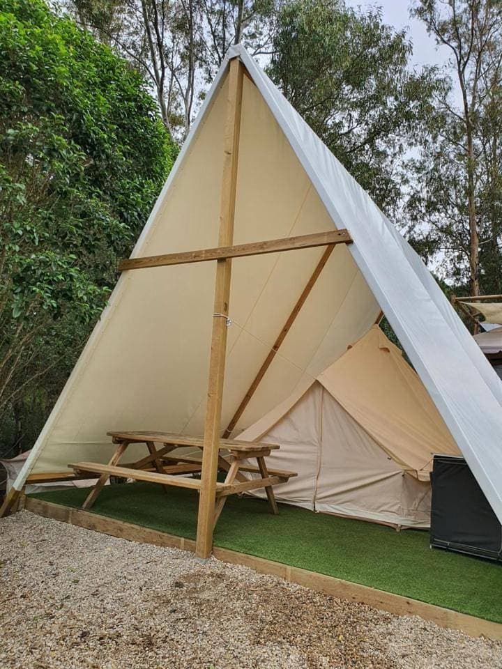 Foto 7 von 10: Tent