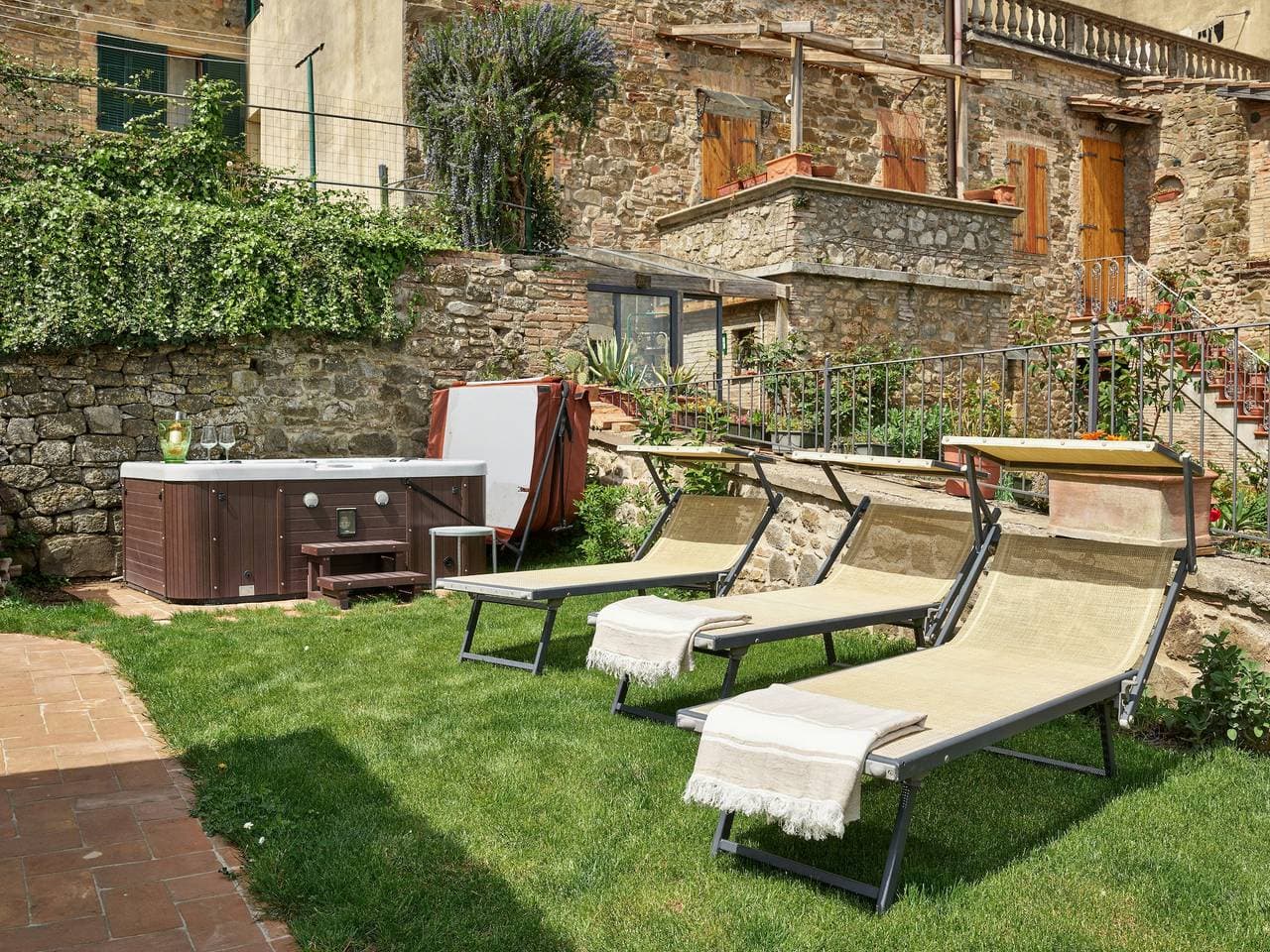 Foto 2 von 20: Haus mit Whirlpool und Dampfbad in Montalcino
