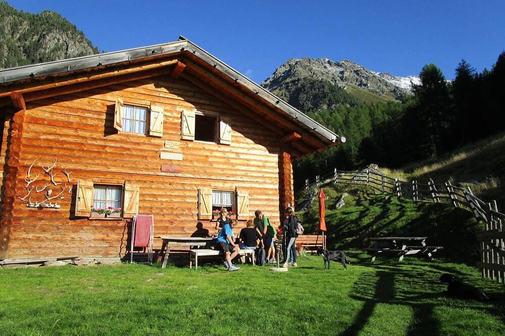 Foto 7 von 30: Gemütliche Wohnung Bauernhof, mit Kleintierhaltung  schön und ruhig gelegen !