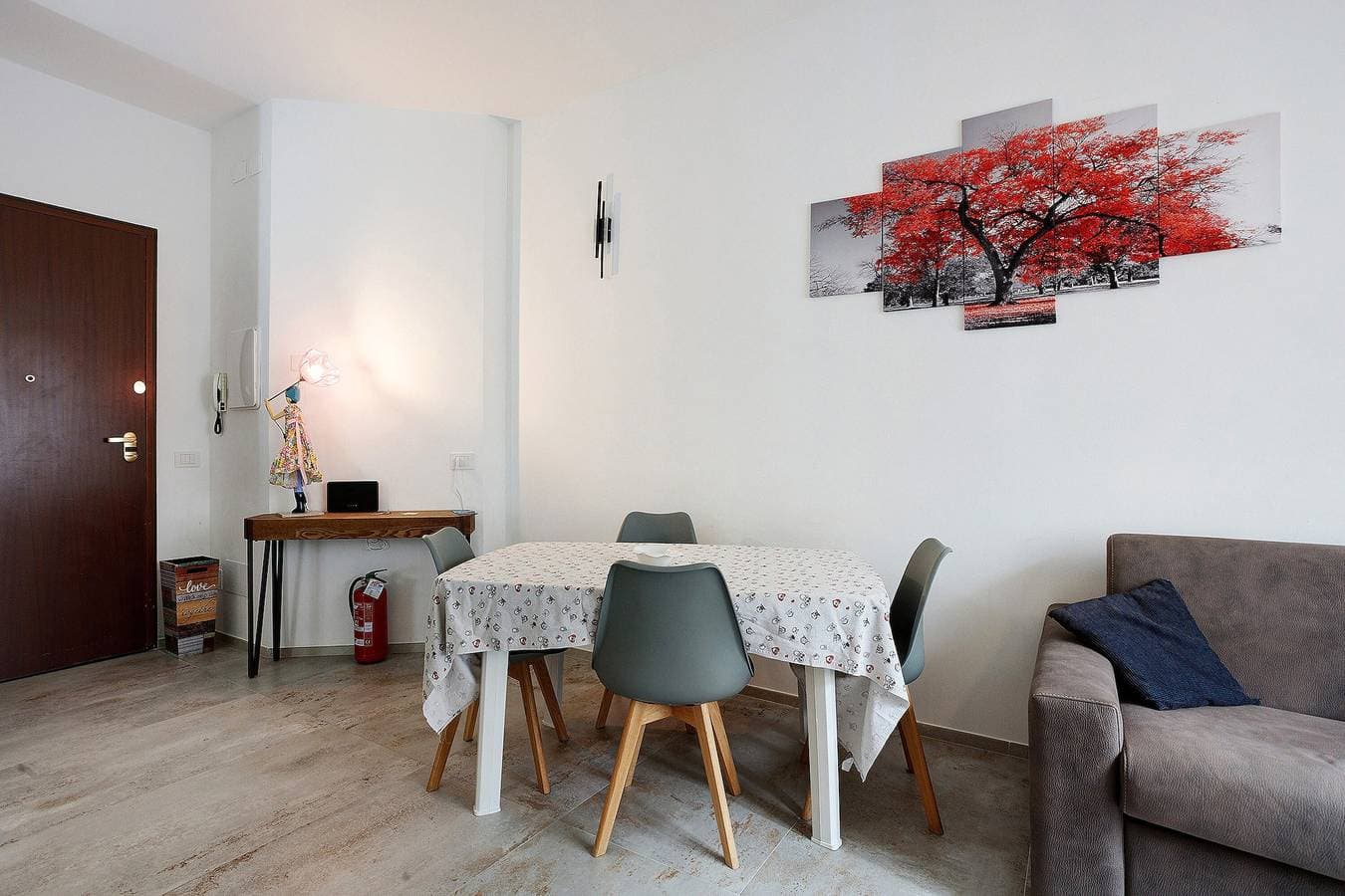 Foto 3 von 26: Ferienwohnung 'Vivere Lerici' mit privatem Parkplatz, WLAN und Klimaanlage