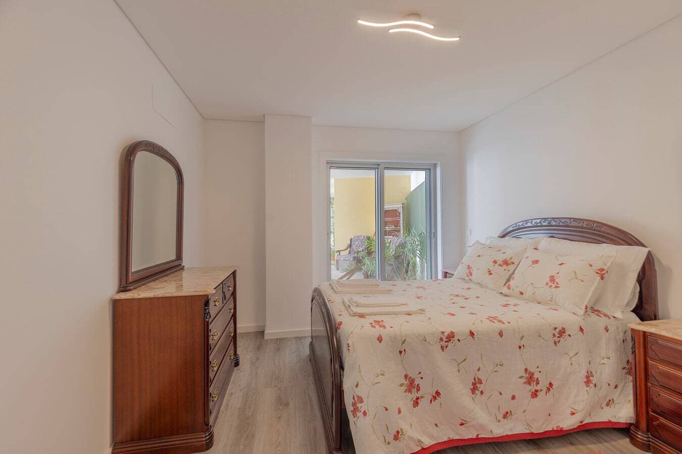 Foto 2 von 39: Ferienwohnung für 4 Personen mit Balkon/Terrasse