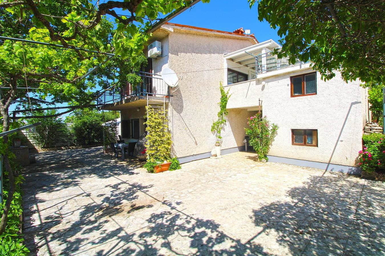 Foto 5 von 20: Ferienwohnung für 3 Personen mit Terrasse