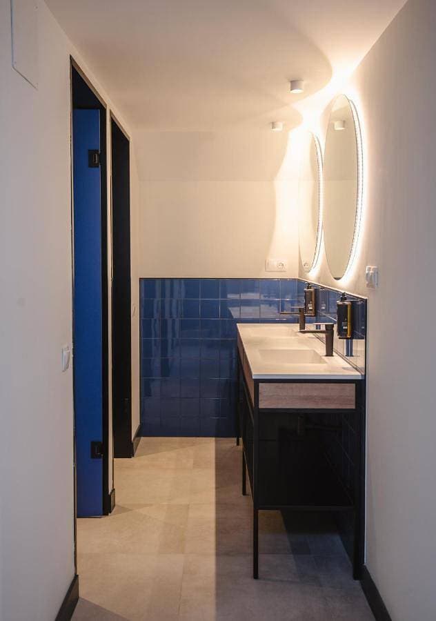 Foto 6 von 53: Hostel für 2 Personen mit Balkon