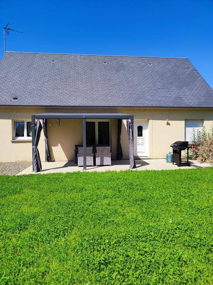 Foto 6 von 11: Three-Bedroom House