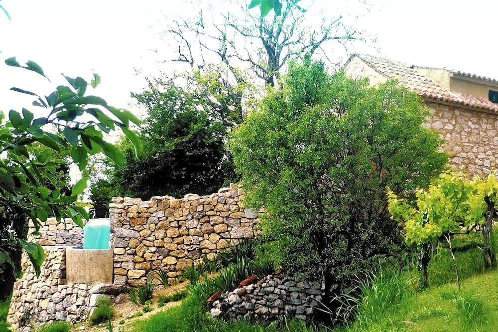 Foto 8 von 30: Romantische antike Stein erbaute kleine Villa mit Blick auf