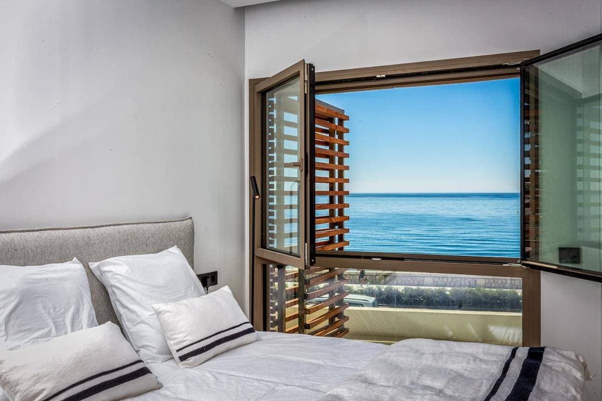Foto 9 von 29: Three-Bedroom Apartment - Oceanfront