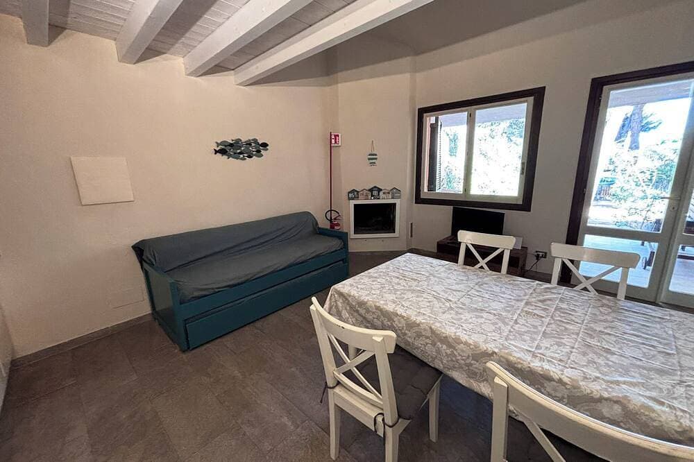 Foto 9 von 30: Charmantes, neu renoviertes Ferienhaus am Meer mit Garten