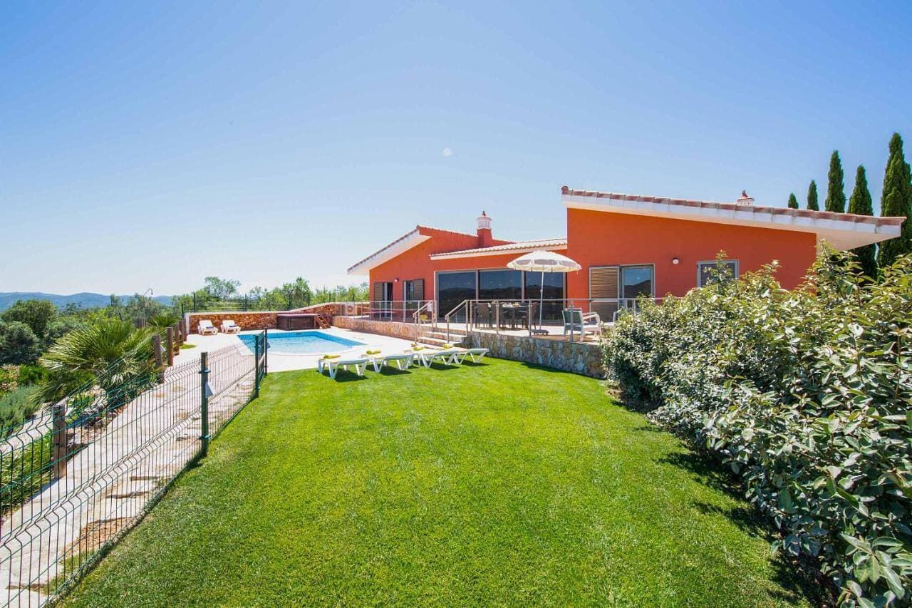 Foto 4 von 17: Villa