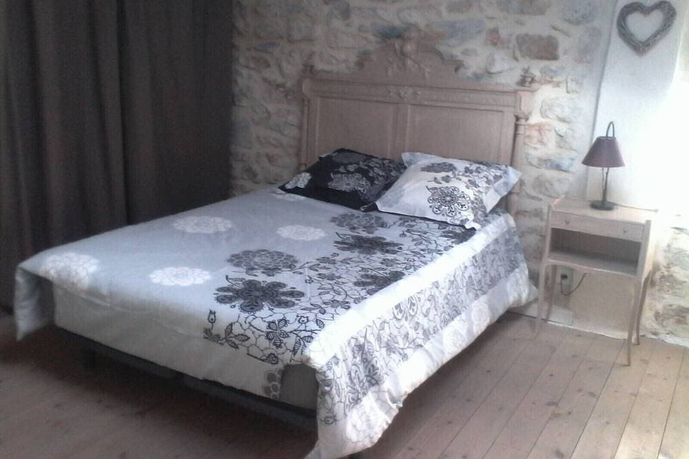 Steinhaus Ardèche Schluchten 1