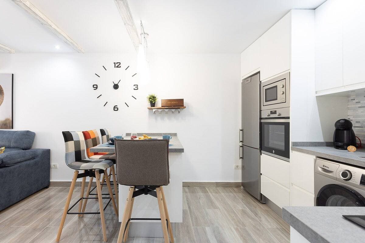 Foto 11 von 63: Ferienwohnung für 3 Personen mit Pool