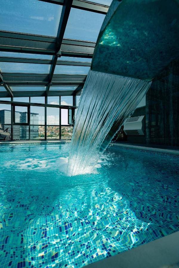 Foto 4 von 9: Queen Room with Spa Bath