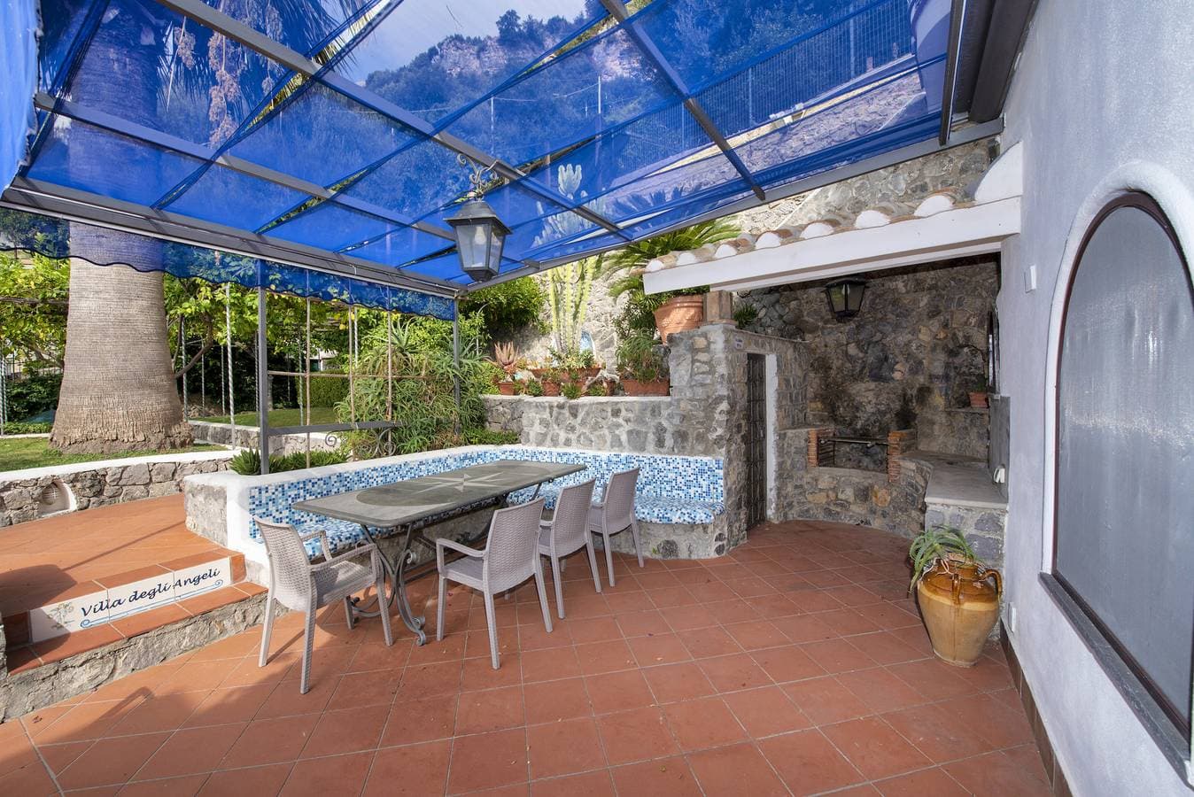 Foto 2 von 42: Villa w/ terrace overlooking the sea by Wonder...