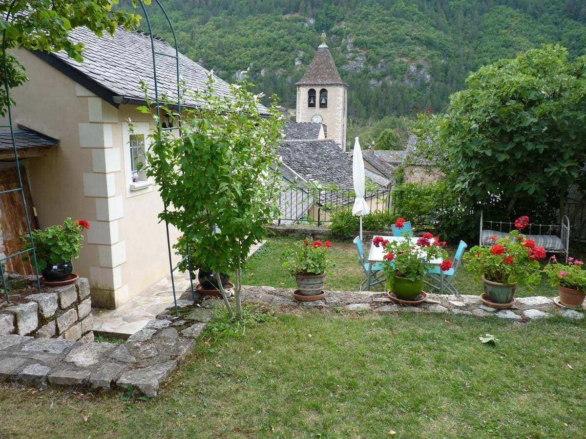 GITE La Méjeannelle 1