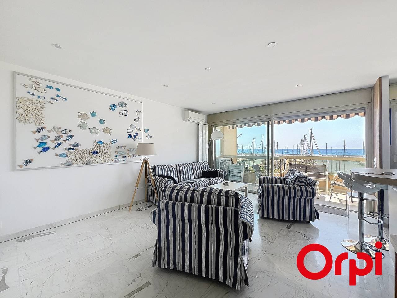 Foto 10 von 17: Modernes Studio mit Terrasse, klimatisiert, WIFI, 2 Personen in Menton