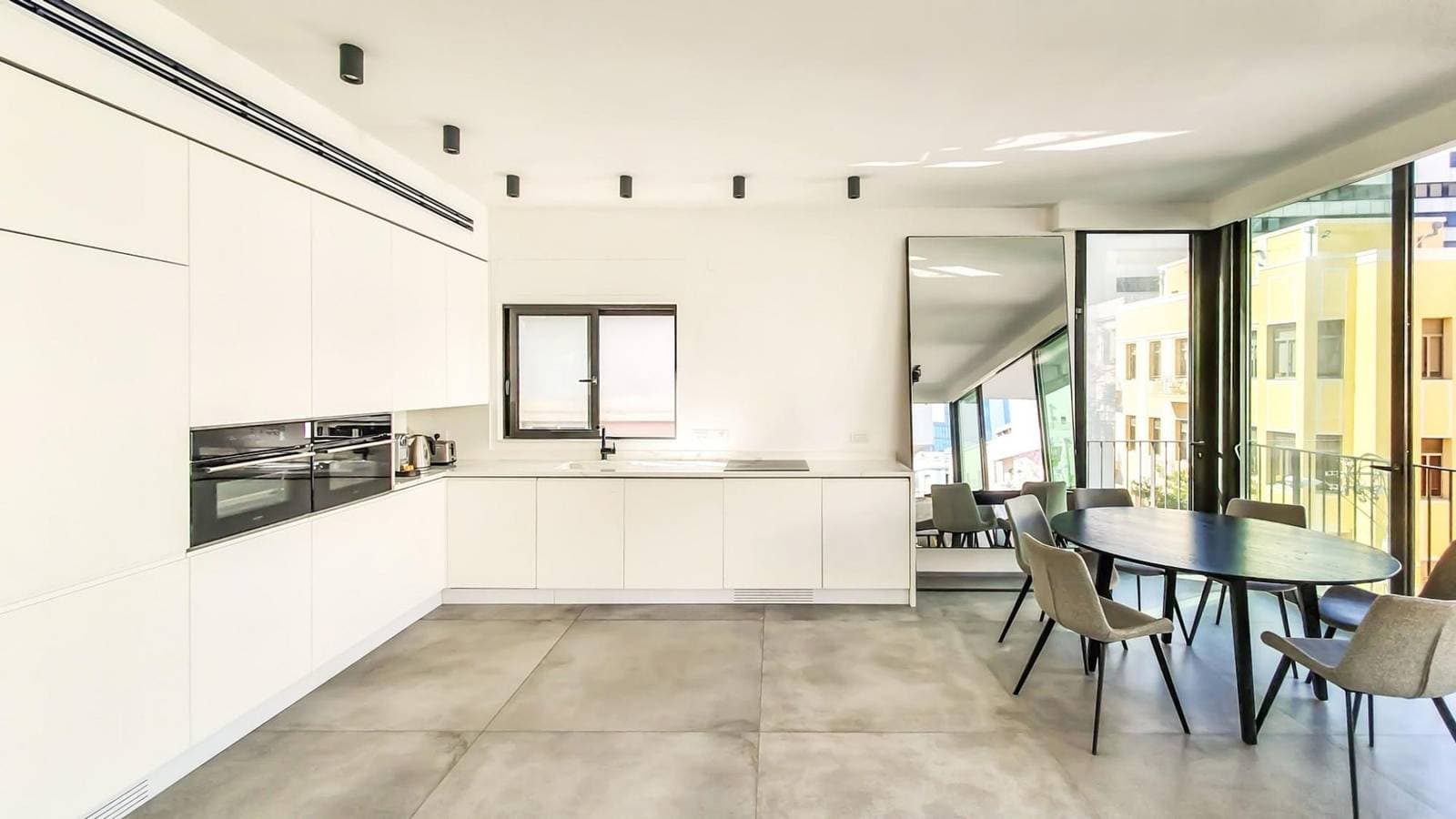 Foto 7 von 31: Yavne Brillant in Tel Aviv-Yafo