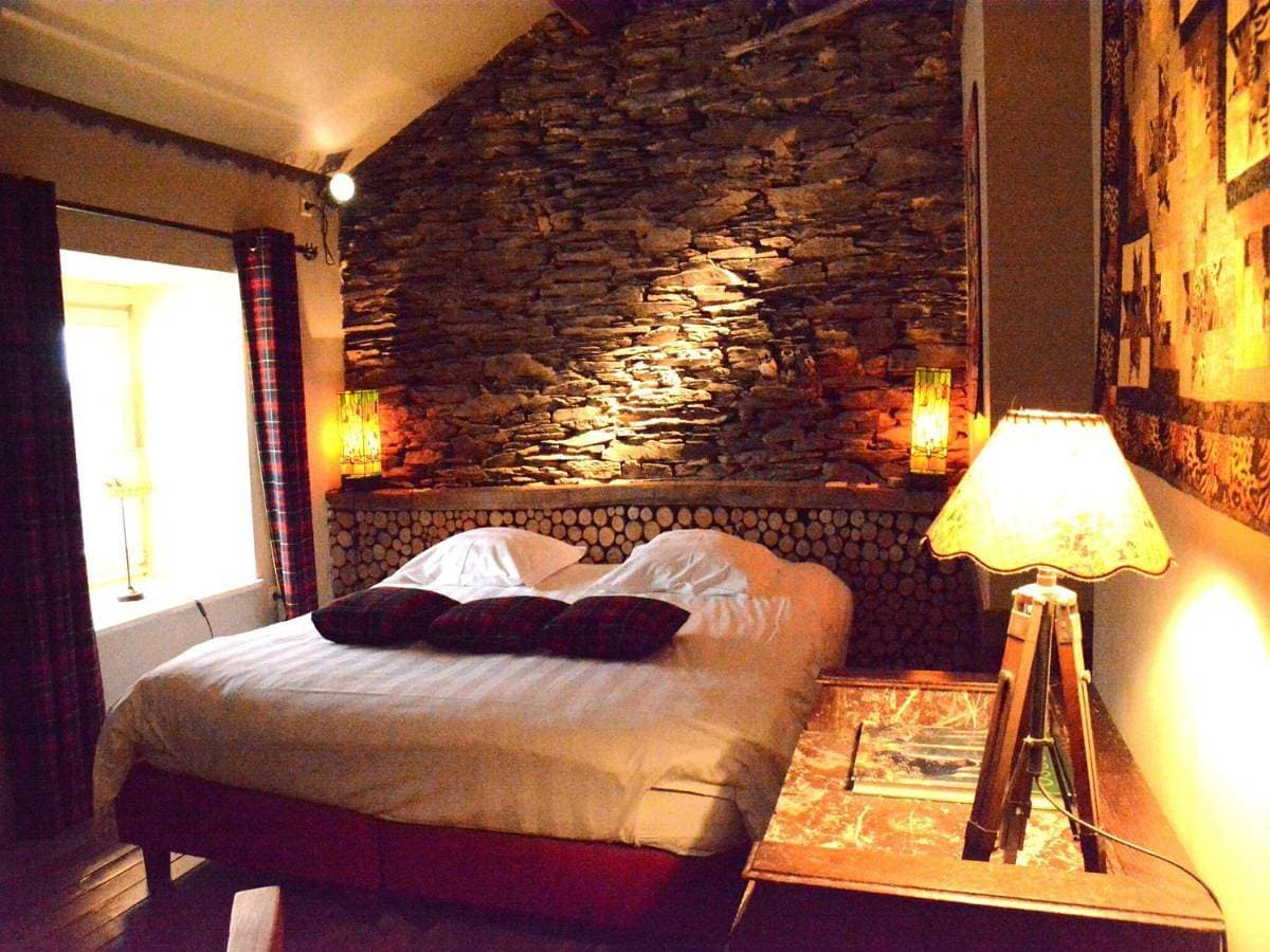 Foto 3 von 5: Six-Bedroom Holiday Home