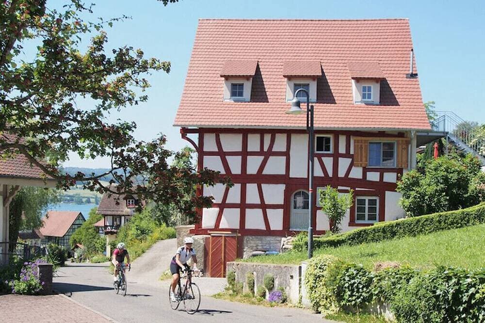 Foto 12 von 30: Ferienwohnung Hochparterre mit Seeblick 200m zum See