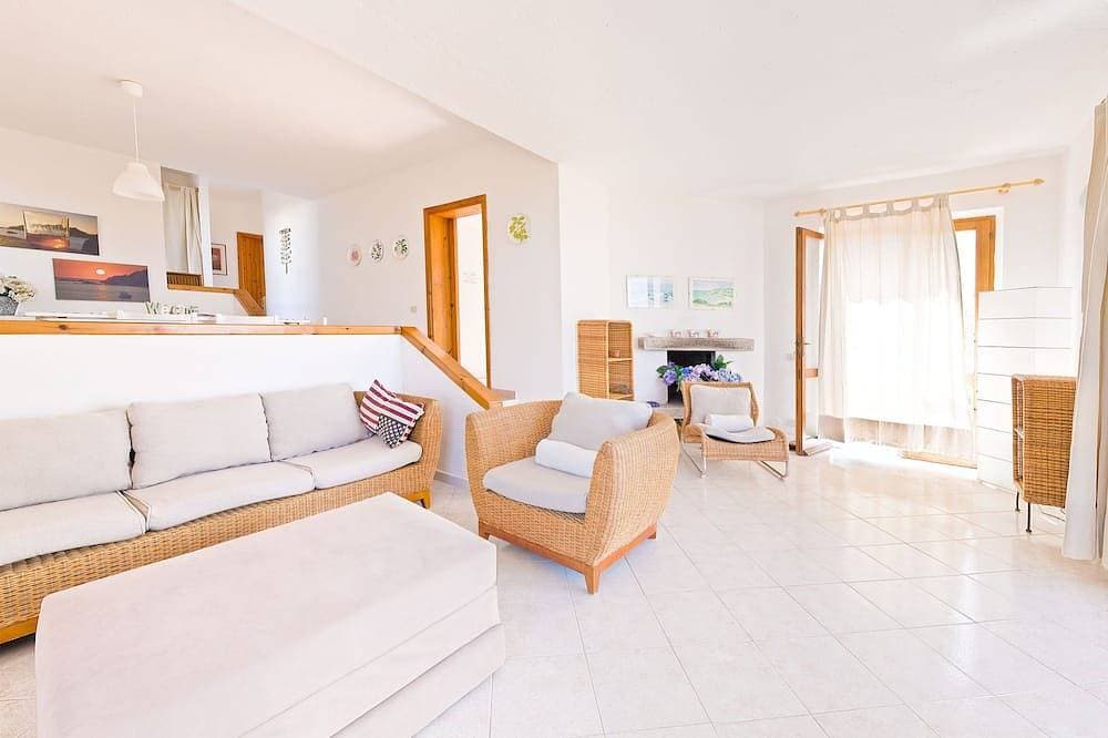 Foto 10 von 30: Fantastic front row villa with breathtaking sea view