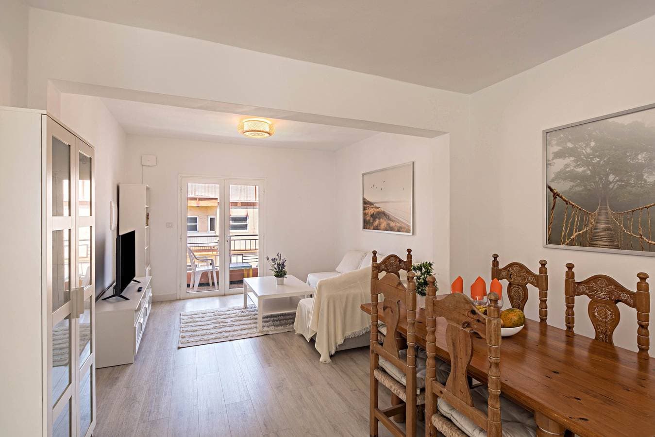 Foto 4 von 23: Ferienwohnung 'City Lounge' mit WLAN und Balkon im Zentrum von Santa Cruz de Tenerife