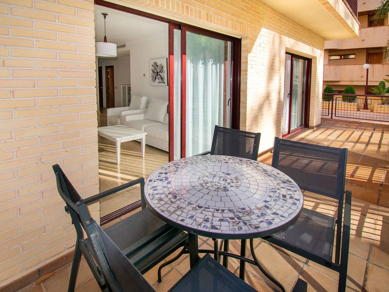 Foto 10 von 35: Modernes Apartment in Albir mit Gemeinschaftspool, WLAN, Klimaanlage