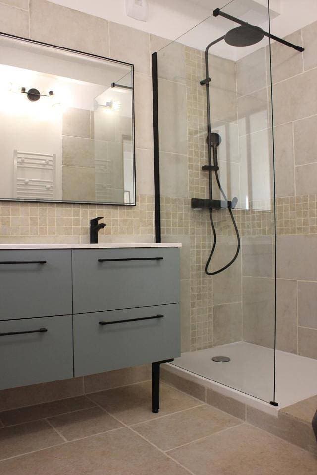 Foto 10 von 11: Deluxe Double Room with Shower