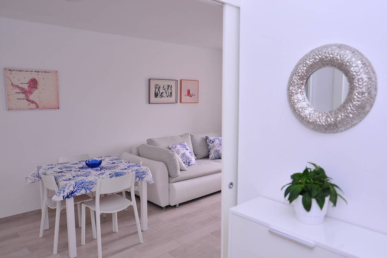 Foto 9 von 22: Ferienwohnung für 3 Personen mit Meerblick