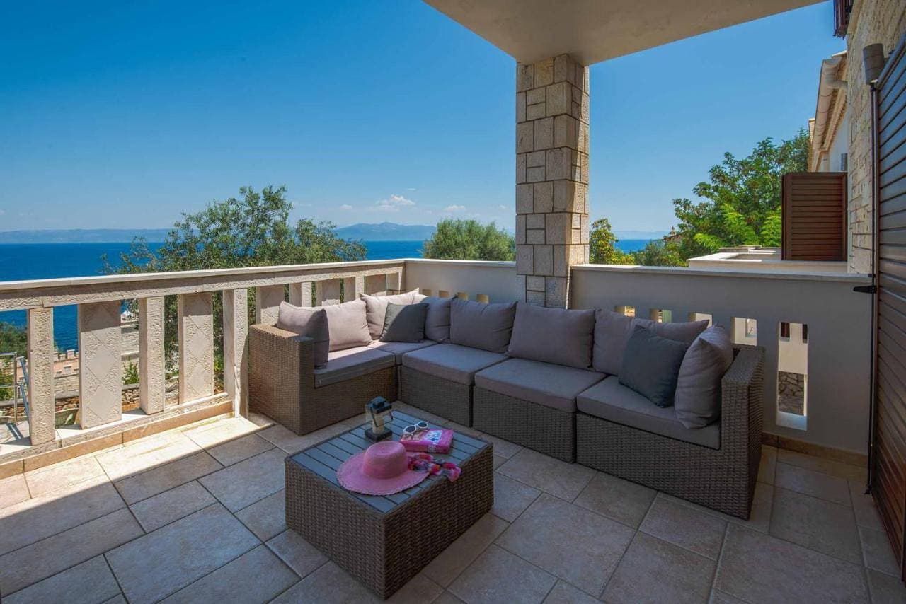 Foto 9 von 43: Villa with Sea View