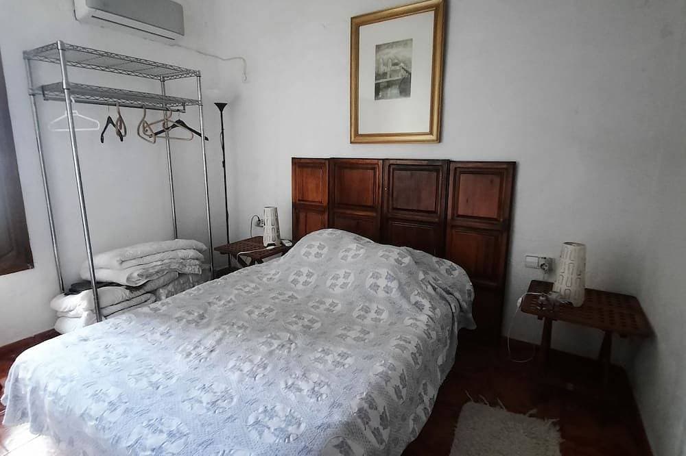 Foto 2 von 21: Malaga: Ferienhaus - 4   Räume - 4/6   Personen