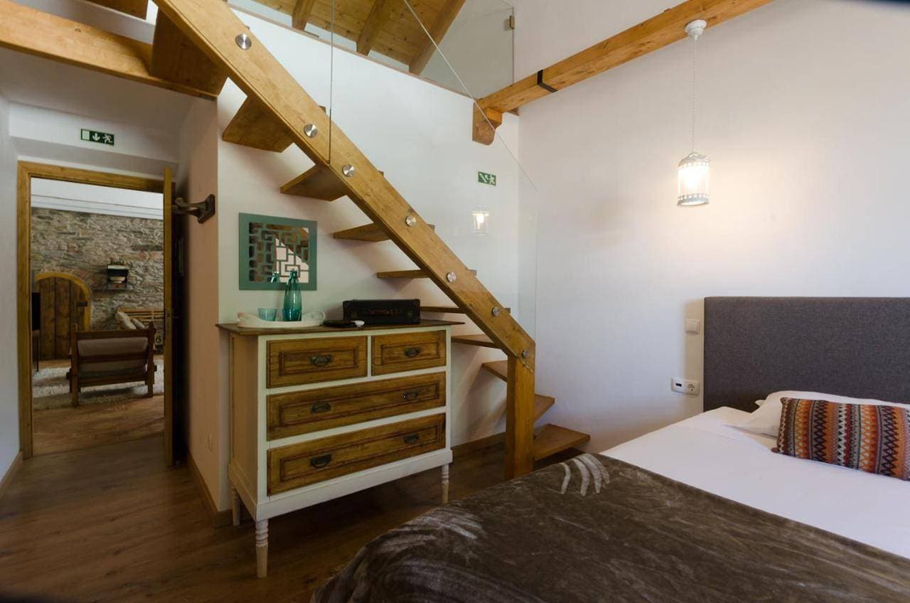 Foto 7 von 17: Triple Room with Private Bathroom