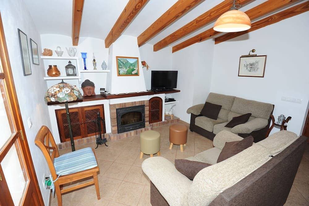 Foto 9 von 30: Bonita Casa con Piscina y Barbacoa. Playa a 3 Kms. Centro Sóller a 800 Metros