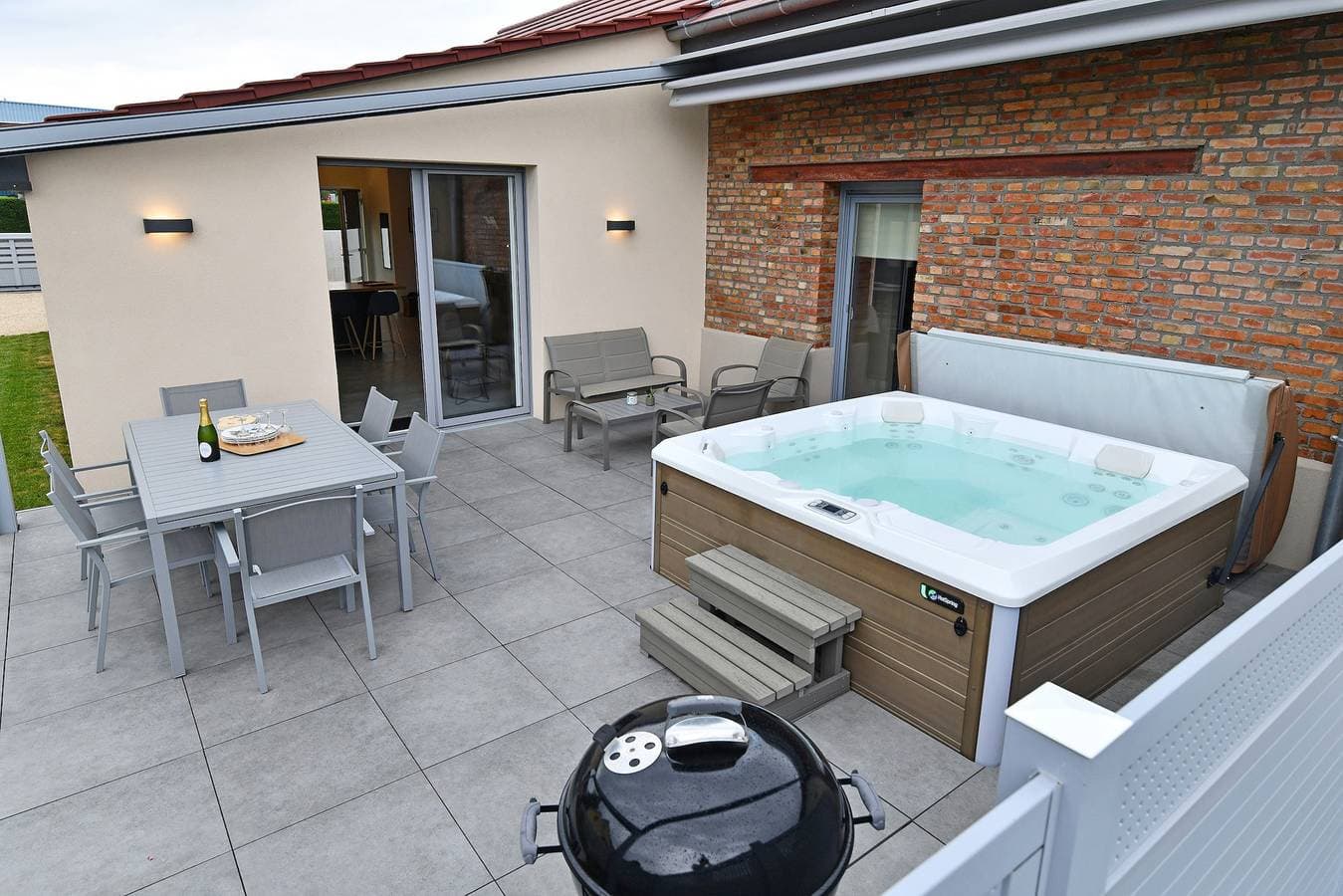Foto 2 von 25: Ferienhaus für 6 Personen mit Terrasse