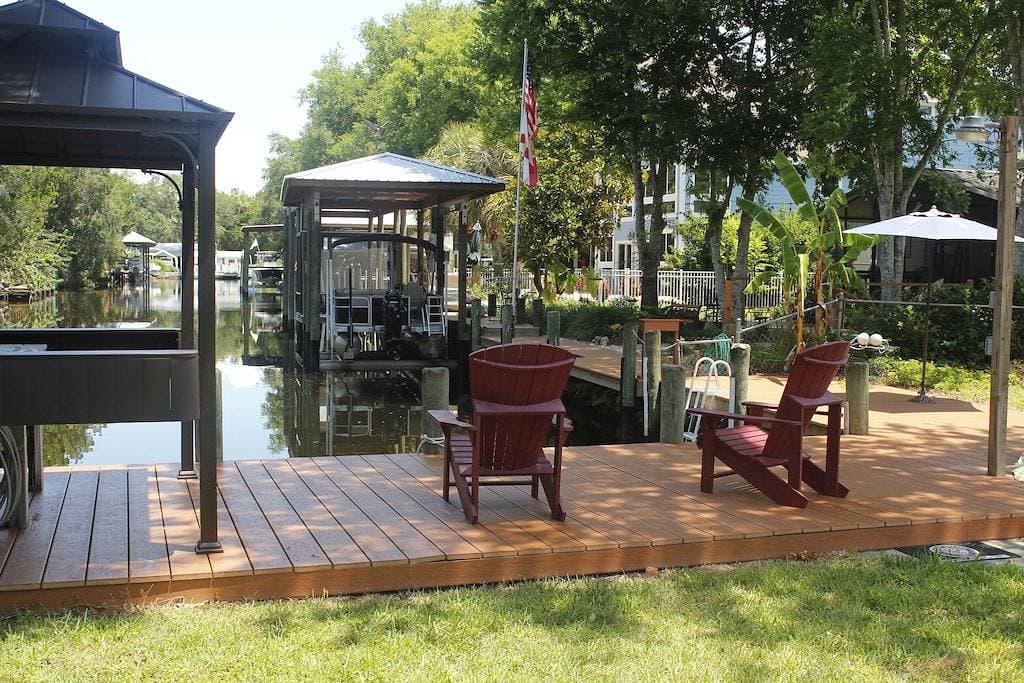 Foto 4 von 29: Homosassa Waterfront mit Bootssteg-Tiefwasserkanal