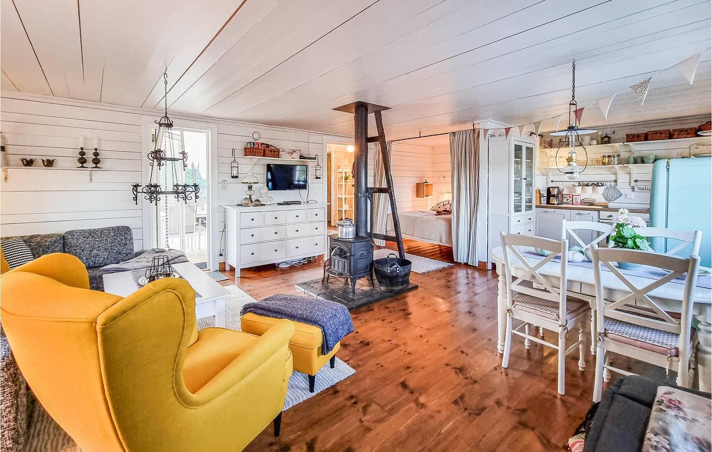 Foto 4 von 21: Ferienhaus für 5 Personen mit Seeblick