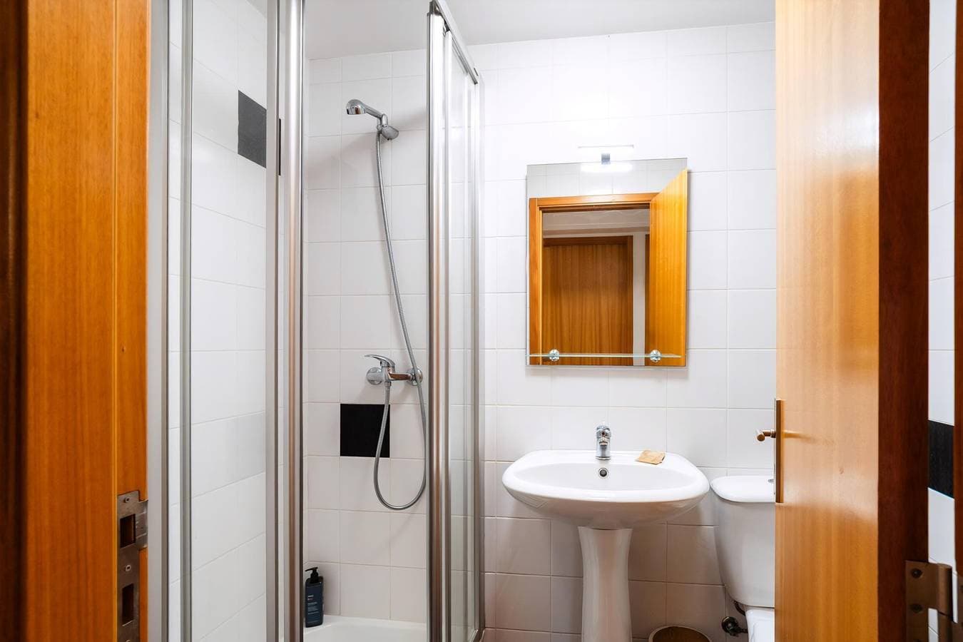 Foto 13 von 34: Ferienwohnung für 4 Personen mit Balkon