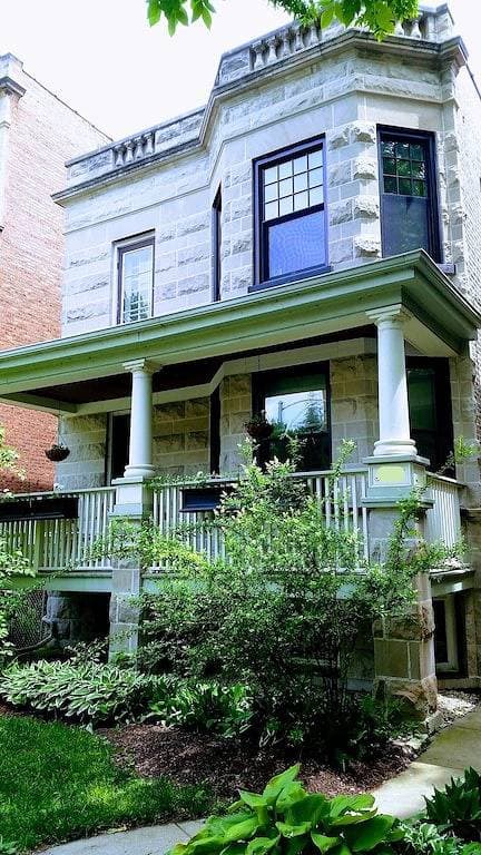 Foto 4 von 15: Comfy Garden Suite in Andersonville