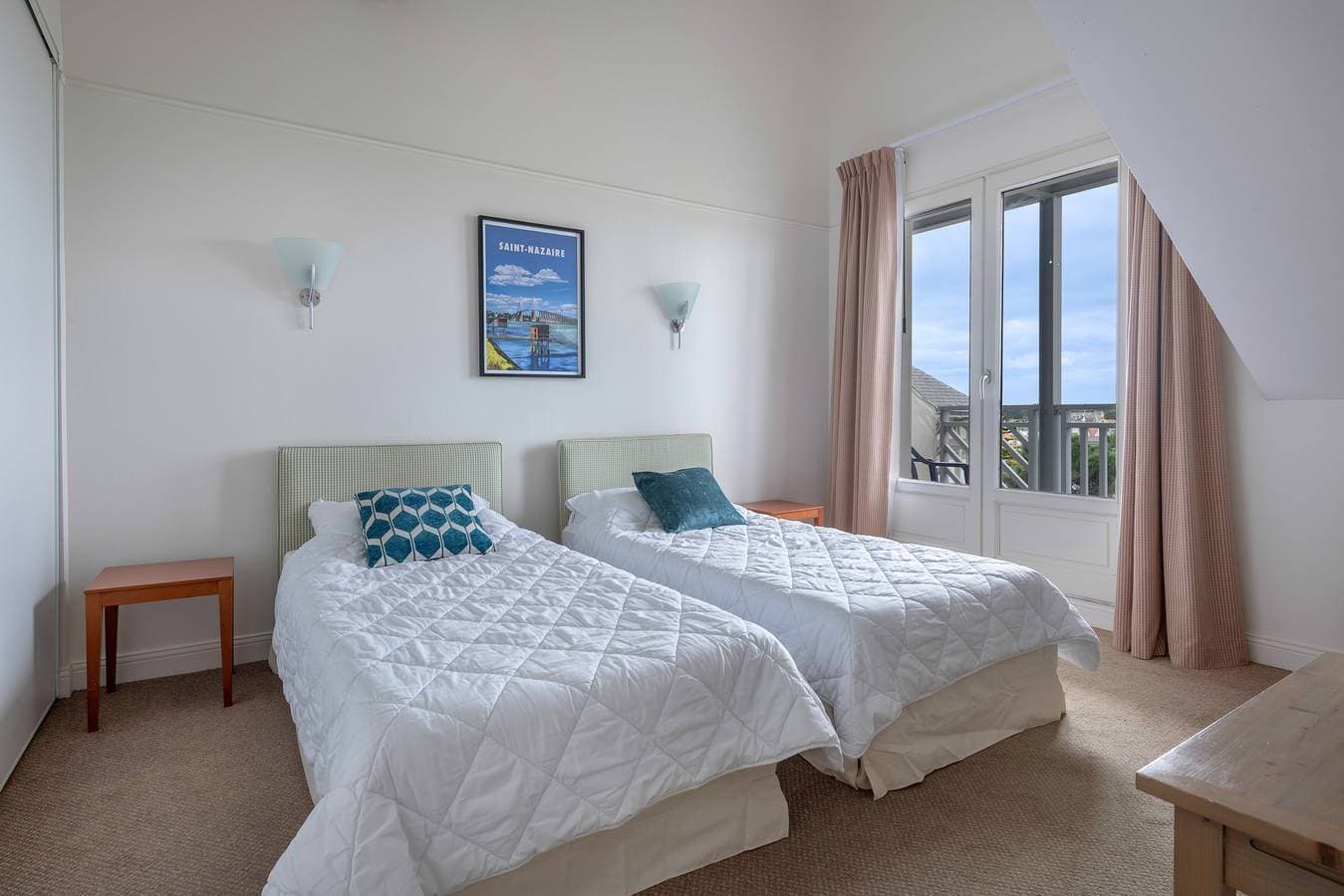 Foto 5 von 20: Maisonette mit Balkon, Pool und Strandzugang