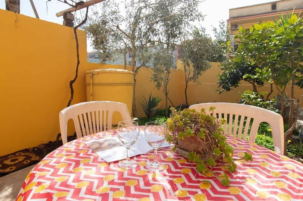 Yellow House 1