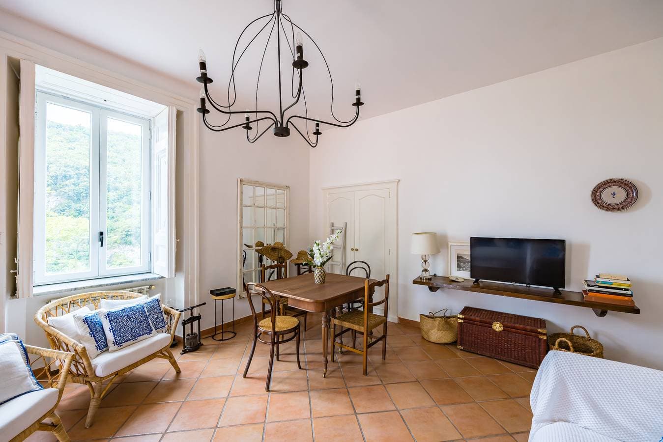 Foto 3 von 48: Villa Mina By NapoliApartments