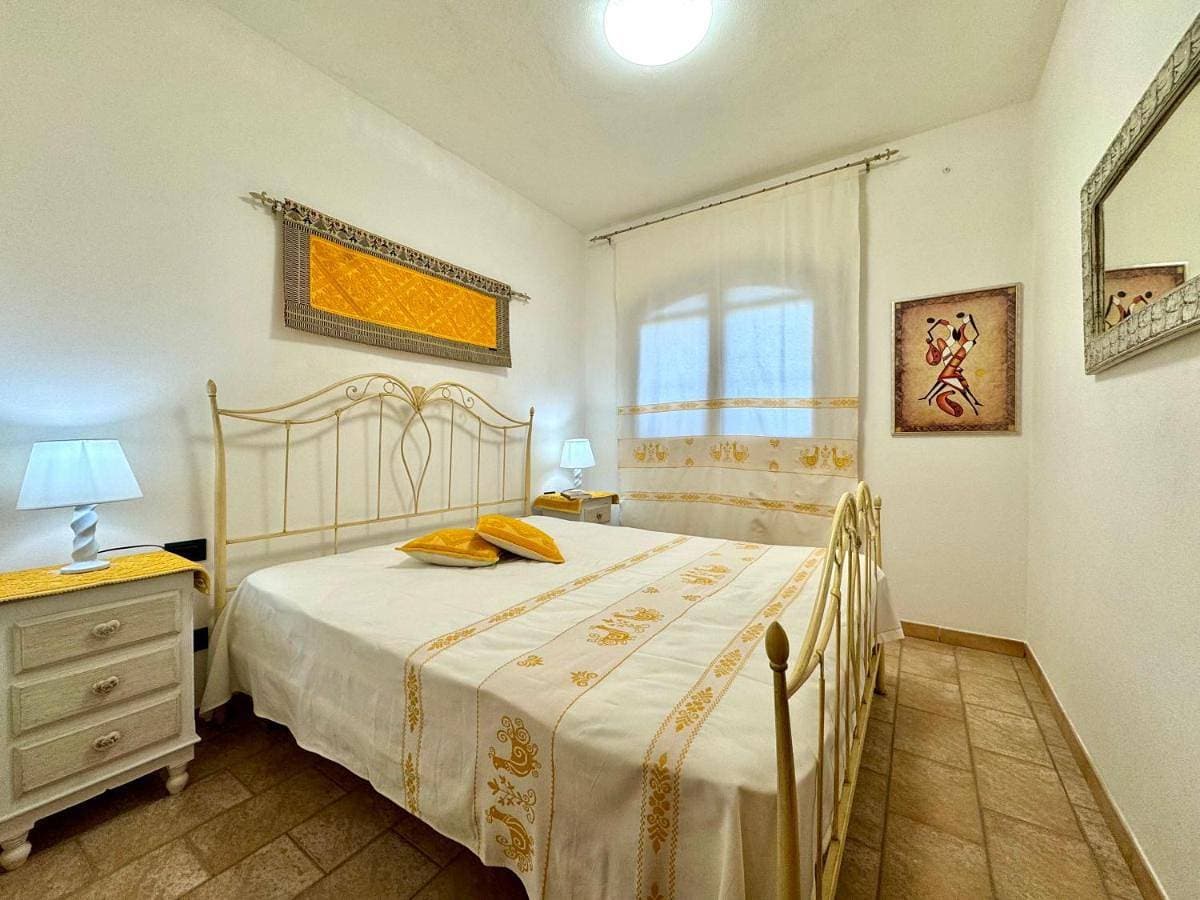 Foto 4 von 35: Two-Bedroom Apartment